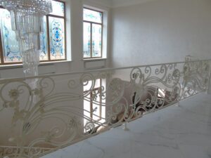 Прямі перила